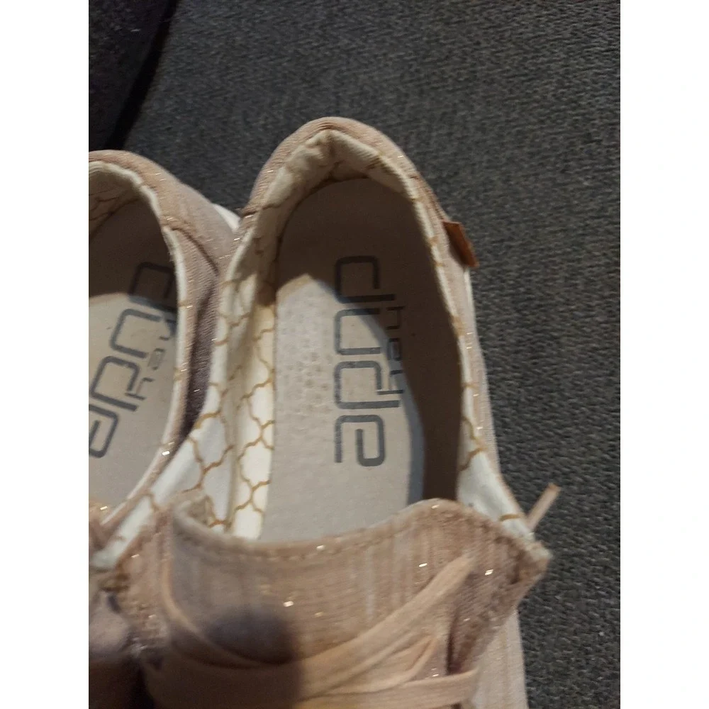 HEY DUDE Wendy Sparkling Rose Gold Slip On Shoes Casual Lightweight Womens 7 Y2K